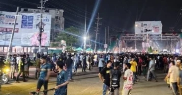 শাবিপ্রবির শিক্ষককে মারধরের প্রতিবাদে শিক্ষার্থীদের বিক্ষোভ, আটক ১