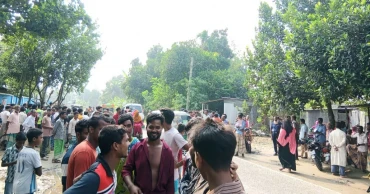 বাসচাপায় রাস্তার পাশে দাঁড়িয়ে থাকা বউ-শাশুড়ি নিহত