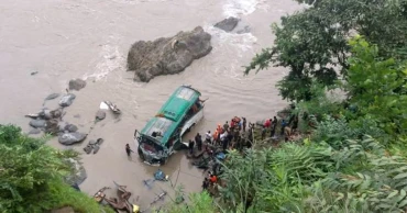 নেপালে সড়ক দুর্ঘটনায় নিহত ৮