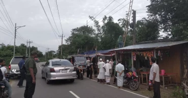 গোমতী পাড়ের অবৈধ স্থাপনার বিদুৎ সংযোগ বিচ্ছিন্ন করেছে প্রশাসন