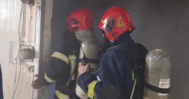 চট্টগ্রামের মৎস্য প্রক্রিয়াজাত কারখানায় আগুন