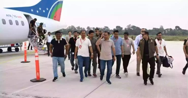 যশোরে পৌঁছেছেন প্রধানমন্ত্রী