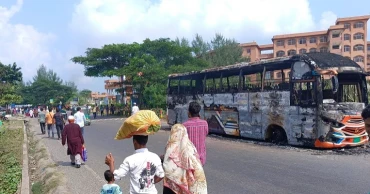 বাসচাপায় ববি শিক্ষার্থীর মৃত্যু, দ্বিতীয় দিনের মতো বরিশাল-কুয়াকাটা মহাসড়ক অবরোধ