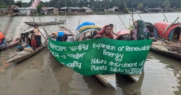 বরিশালে ব্যতিক্রমী নৌকা শোভাযাত্রা মান্তা জনগোষ্ঠীর