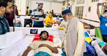 আহত শিক্ষার্থীদের খোঁজ নিতে মধ্যরাতে চমেক হাসপাতালে ধর্ম উপদেষ্টা