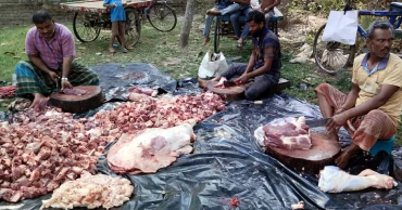 কুমারখালীর ‘মাংস সমিতি’ বদলে দিচ্ছে নিম্ন আয়ের মানুষের ঈদের আনন্দ