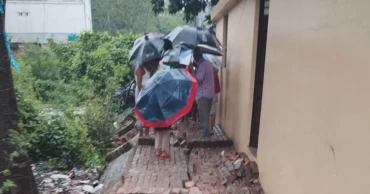 চট্টগ্রামে অতিবৃষ্টিতে দেওয়াল ধসে প্রাণ গেল নারীর
