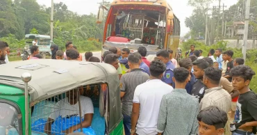 নরসিংদীতে রাস্তা পারাপারের সময় বাসচাপায় শিশু নিহত