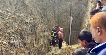 ৪২ ফুটেও খোঁজ মেলেনি, সাজিদকে উদ্ধারে যতটুকু দরকার খুঁড়বে ফায়ার সার্ভিস