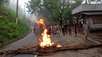 রাঙামাটিতে সড়ক ও নৌপথ অবরোধ করেছে ইউপিডিএফ