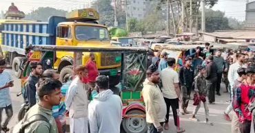 গাজীপুরে অটোরিকশা চালকদের মহাসড়ক অবরোধ