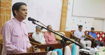 ৩২৫ মেধাবী শিক্ষার্থীকে বৃত্তি দিল যবিপ্রবি