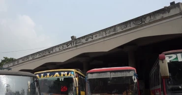 চাঁপাইনবাবগঞ্জে শ্রমিক বিরোধের সমঝোতায় বাস চলাচল স্বাভাবিক