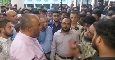 সিলেটে ৩৩ ঘন্টা পর মুক্তি পেলেন অবরুদ্ধ শিক্ষকরা, অনড় আন্দোলনকারীরা
