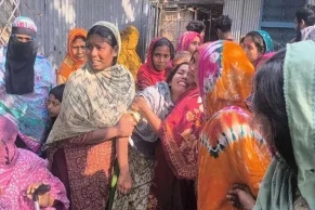 পাবনায় দাদিকে হত্যা করে নাতনিকে ‘ধর্ষণের পর হত্যা’