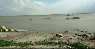 নাটোরের ঝড়ের কবলে নৌকা ডুবে নিখোঁজ মৎসজীবী