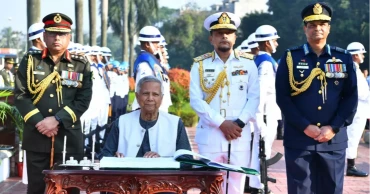 সশস্ত্র বাহিনী দিবসে শিখা অনির্বাণে প্রধান উপদেষ্টা ইউনূসের শ্রদ্ধা