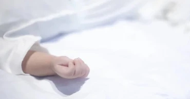 বনানীতে সিঁড়ি থেকে পড়ে শিশুর মৃত্যু