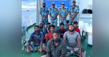 বঙ্গোপসাগরে ভাসতে থাকা ট্রলার থেকে ৮ জেলে উদ্ধার