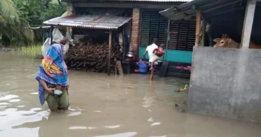 যশোরে টানা বৃষ্টিতে পানিবন্দি ৮৫০০ মানুষ