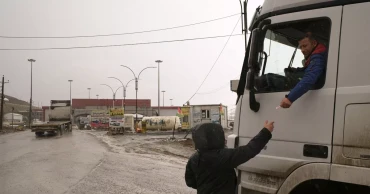 খাদ্য, ইন্টারনেট ও কাজের সন্ধানে ইরাকে ঢুকছে ইরানিরা