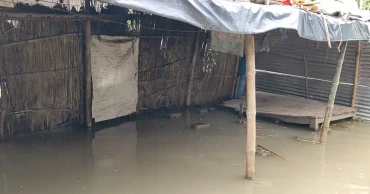 চাঁপাইয়ে পদ্মার পানি সরলেও দুর্ভোগ কমেনি