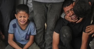 রাতভর ইসরায়েলি হামলায় গাজায় নিহত ৭২