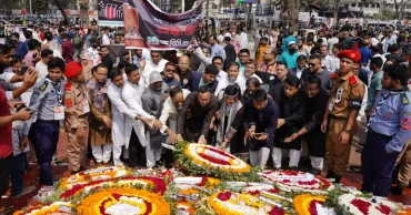 অমর একুশে ফেব্রুয়ারি পালন করছে জাতি