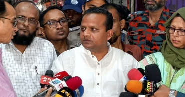 ঈদযাত্রার শেষ মুহূর্তের পরিস্থিতি পর্যবেক্ষণে সদরঘাটে নৌপরিবহন প্রতিমন্ত্রী