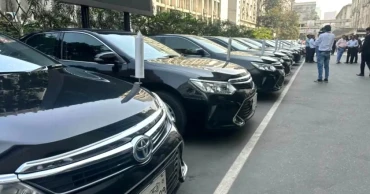 সচিবালয় থেকে সংসদ ভবনের উদ্দেশে ৫০ গাড়ির বহর