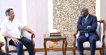 আইএলও মহাপরিচালকের সঙ্গে সাক্ষাতে শ্রমিক অধিকার সংরক্ষণের অঙ্গীকার পুনর্ব্যক্ত করলেন প্রধানমন্ত্রী