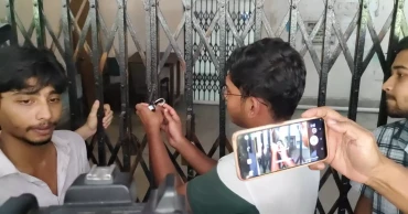 বাকৃবির আর্থিক লেনদনকারী প্রতিষ্ঠানে তালা ঝোলালেন আন্দোলনকারীরা