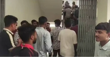 কুষ্টিয়ায় ফুটবল টুর্নামেন্ট উদ্বোধন করতে গিয়ে তোপের মুখে এমপি আমির হামজা