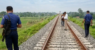 নড়াইলে ট্রেনে কাটা পড়ে অজ্ঞাত ব্যক্তি নিহত