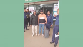 ভারতে পালানোর সময় হত্যা মামলার আসামি দুই ভাই বেনাপোলে গ্রেপ্তার