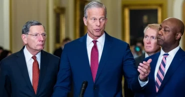 ইরানে যুদ্ধ সম্প্রসারণে ট্রাম্পকে সিনেটের সমর্থন