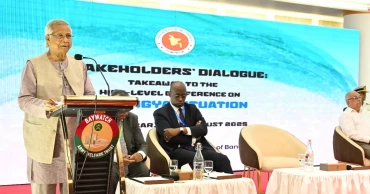 কক্সবাজারে রোহিঙ্গা সংলাপে যোগ দিলেন প্রধান উপদেষ্টা