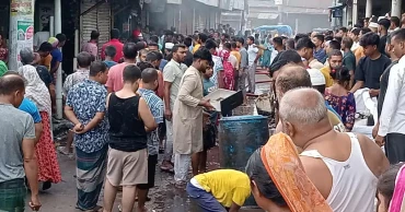 ঠাকুরগাঁও রোড বাজারে অগ্নিকাণ্ড, ৬৫-৭০ লাখ টাকার ক্ষয়ক্ষতি
