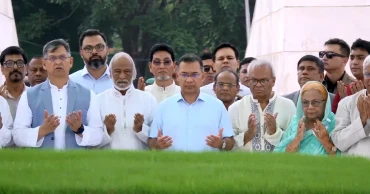 প্রতিষ্ঠাবার্ষিকীতে জিয়া-খালেদার সমাধিতে প্রধানমন্ত্রীর শ্রদ্ধা