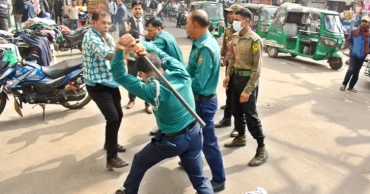 বল প্রয়োগ করায় পুলিশ সদস্যদের শাস্তির দাবি ৭১.৫% মানুষের