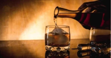 মুন্সীগঞ্জে অতিরিক্ত মদ্যপানে ৩ জনের মৃত্যু, হাসপাতালে ৩