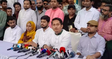 বগুড়ায় সারজিস আলমের সভা চলাকালে ককটেল বিস্ফোরণ