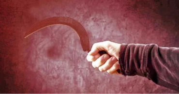 গফরগাঁওয়ে ট্রাক উল্টে হেলপার নিহত