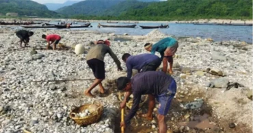 সাদাপাথর লুটকাণ্ডে একযোগে ২২ পুলিশ সদস্যকে বদলি