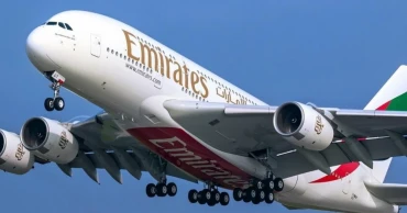 এমিরেটস এয়ারলাইন্সে যাত্রী হয়রানির অভিযোগ, উদ্বেগ বাড়ছে
