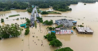 সাত জেলায় বন্যা ও পাহাড়ধসে নিহত বেড়ে ৫৭