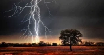 ব্রাহ্মণবাড়িয়ায় বজ্রাঘাতে প্রবাসফেরত যুবকের মৃত্যু