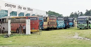 ধর্মঘটে বেনাপোলে বাস বন্ধ, ভোগান্তিতে পাসপোর্ট যাত্রীরা