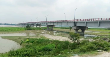ভারী যান চলাচল বন্ধ, পুরোপুরি কাজ আসছে না ১২৪ কোটির দ্বিতীয় তিস্তা সেতু