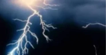 চকরিয়ায় বজ্রপাতে কিশোরীর মৃত্যু